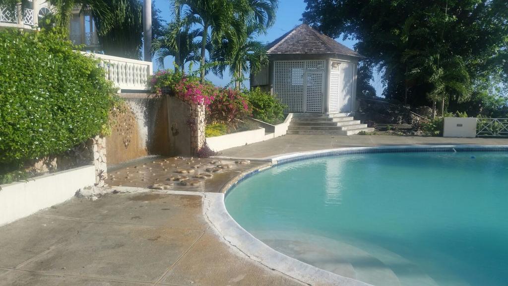 Appartamento Chill On The Hill Ocho Rios